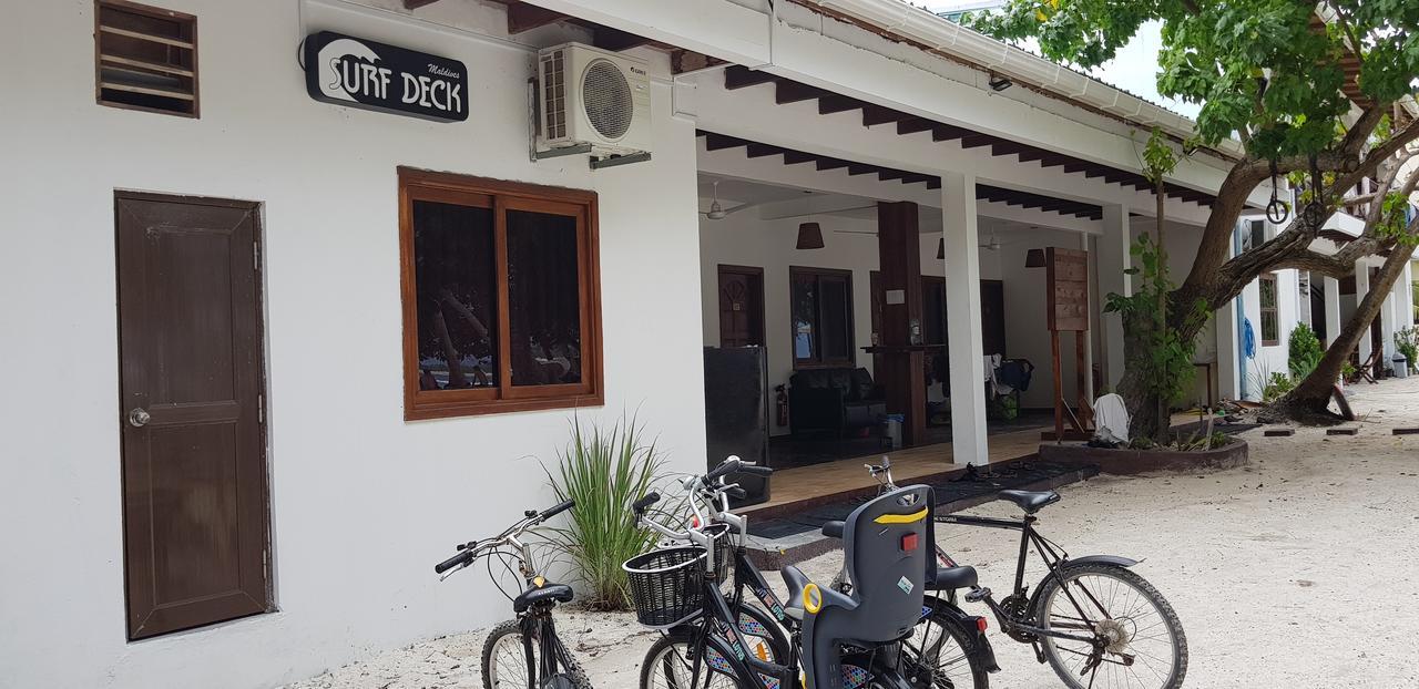 Surf Deck Hotel Thulusdhoo Exterior photo